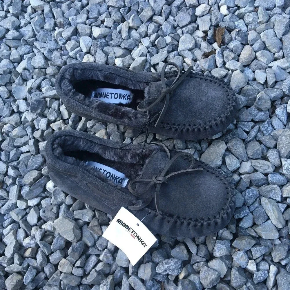 Minnetonka Baby's Petra Trapper Moccasin Charcoal Grey Slippers Size 5 NWT